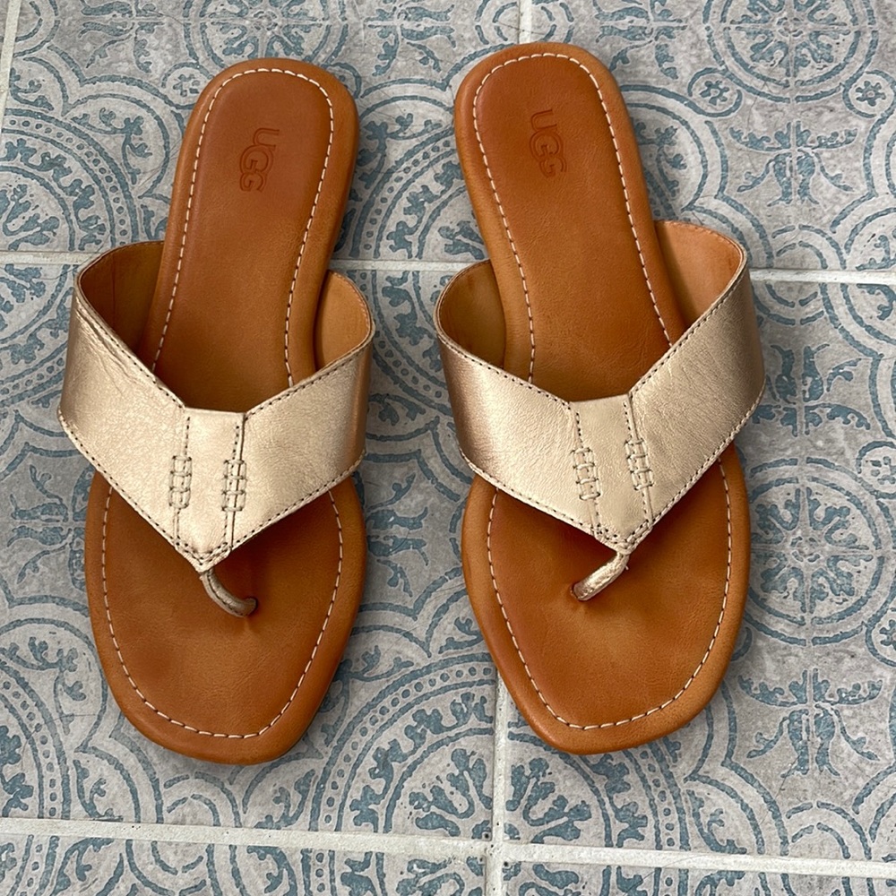 Ugg Flip Flops